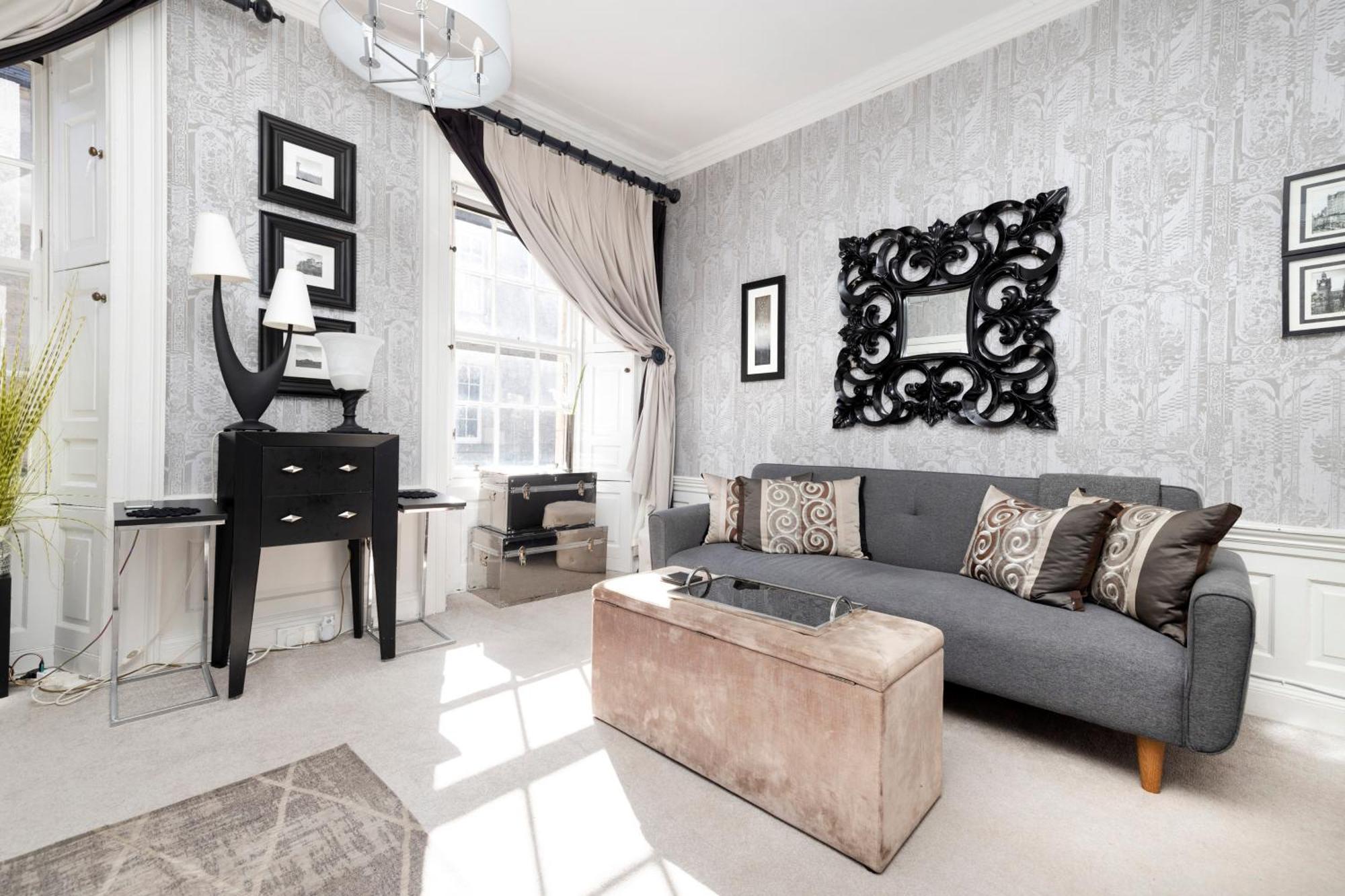 אדינבורו Joivy Exclusive Apartment At The Heart Of New Town מראה חיצוני תמונה
