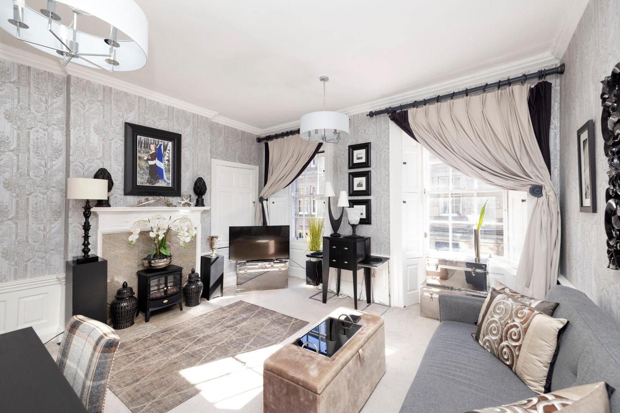 אדינבורו Joivy Exclusive Apartment At The Heart Of New Town מראה חיצוני תמונה
